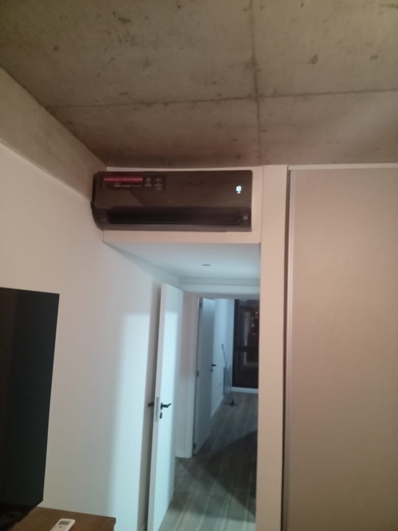 Reparación de tablero eléctrico principal con disyuntores en Avellaneda